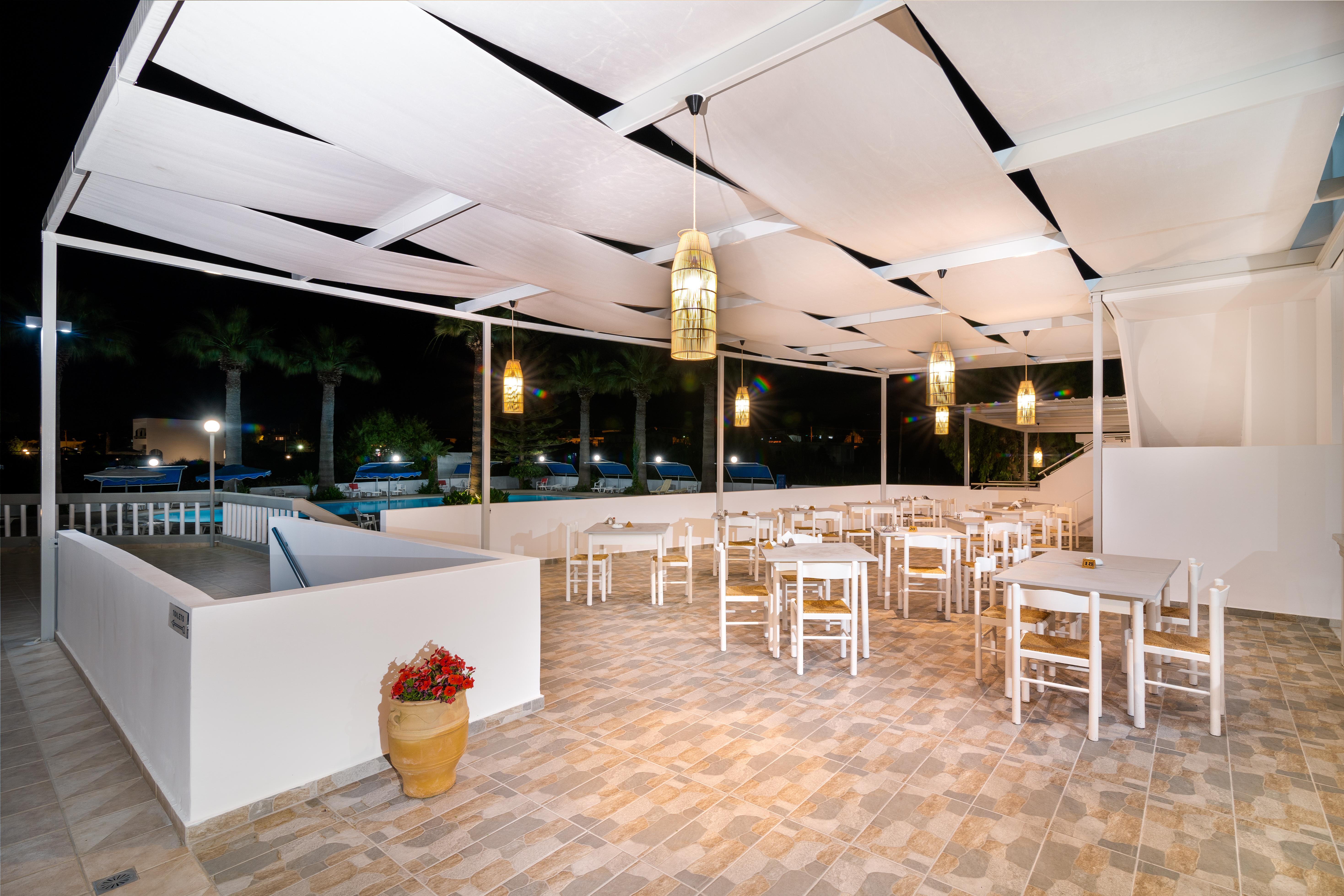 Sabina Hotel 3*